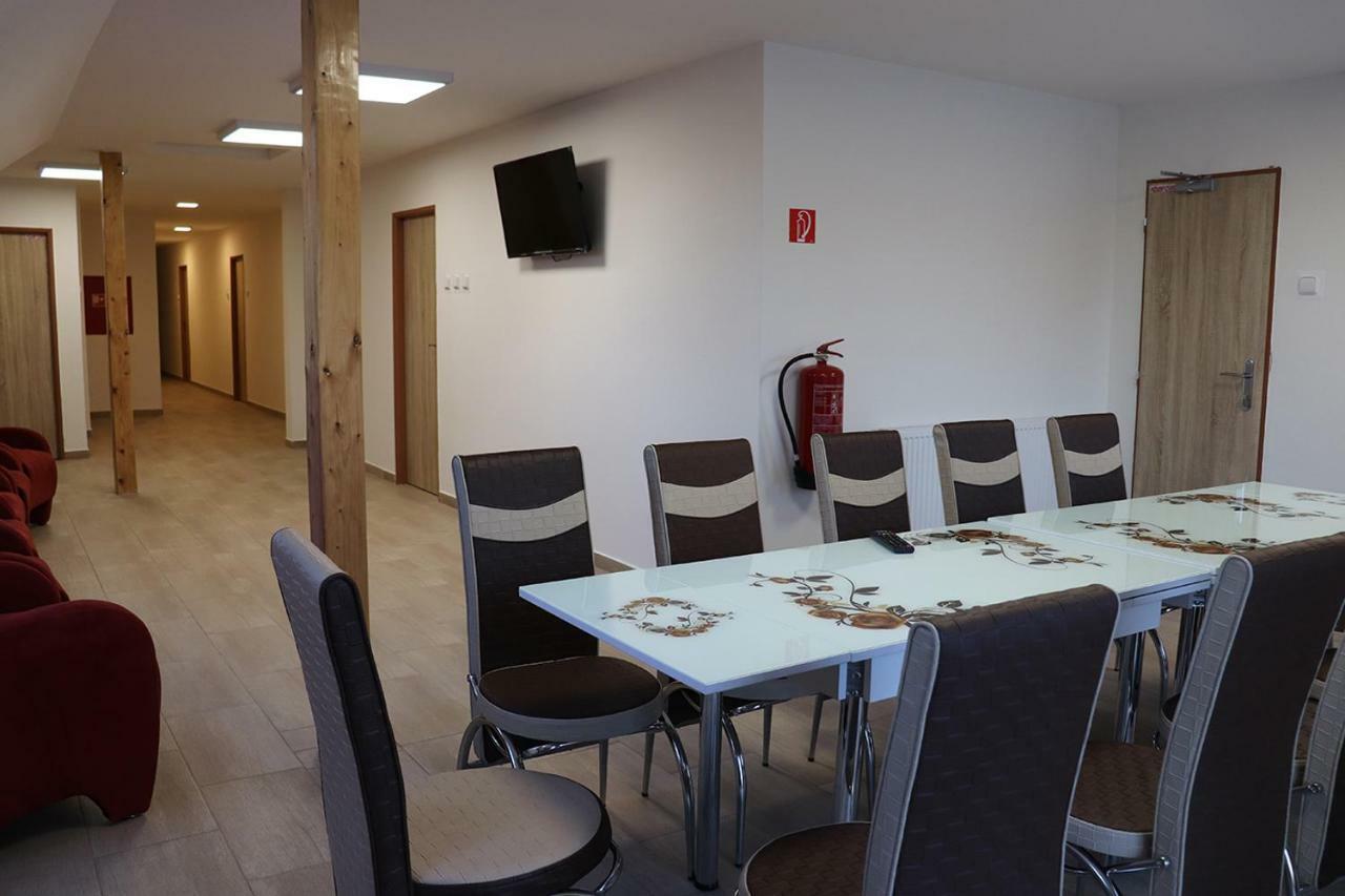 Penzion - Peri Hokovce Exteriör bild